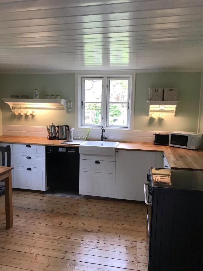 Fagerbacka Torp. Soet Stuga Naera Havet Lysekil Exterior foto